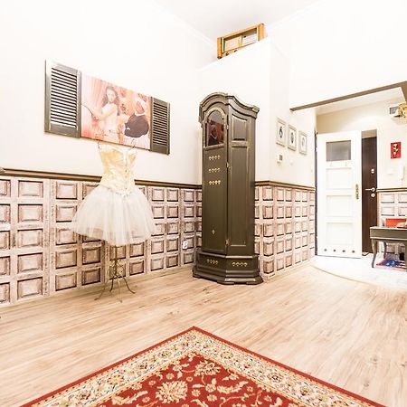 Scarlett Apartment Krakau Buitenkant foto