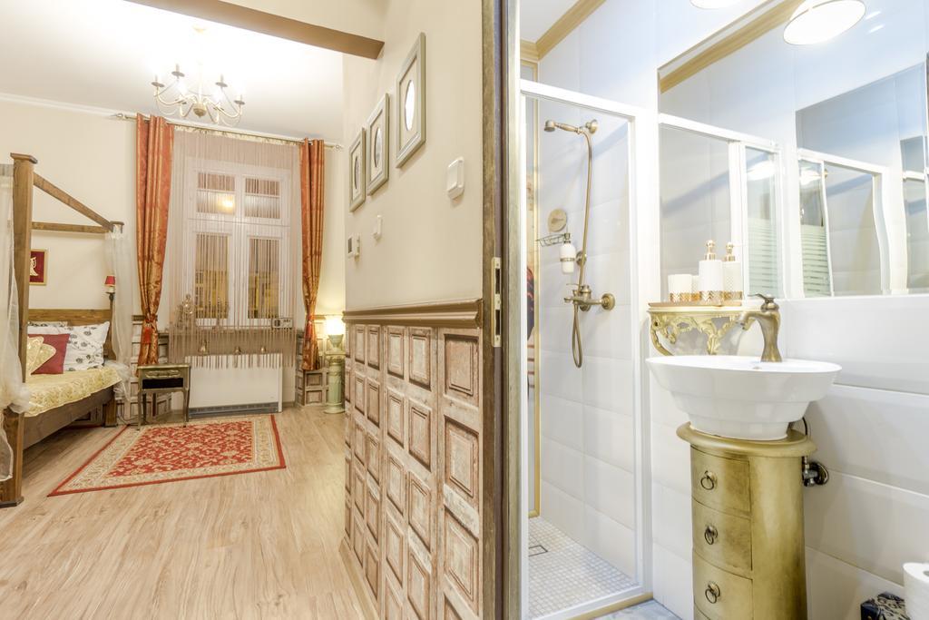 Scarlett Apartment Krakau Buitenkant foto